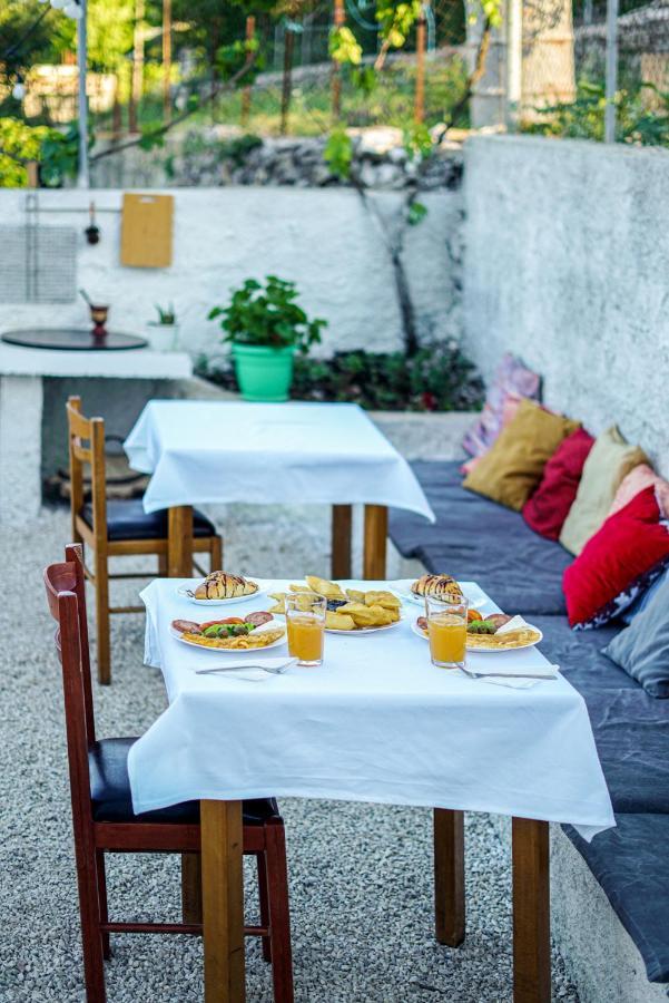 Patio Rooms Gjirokaster Exterior photo